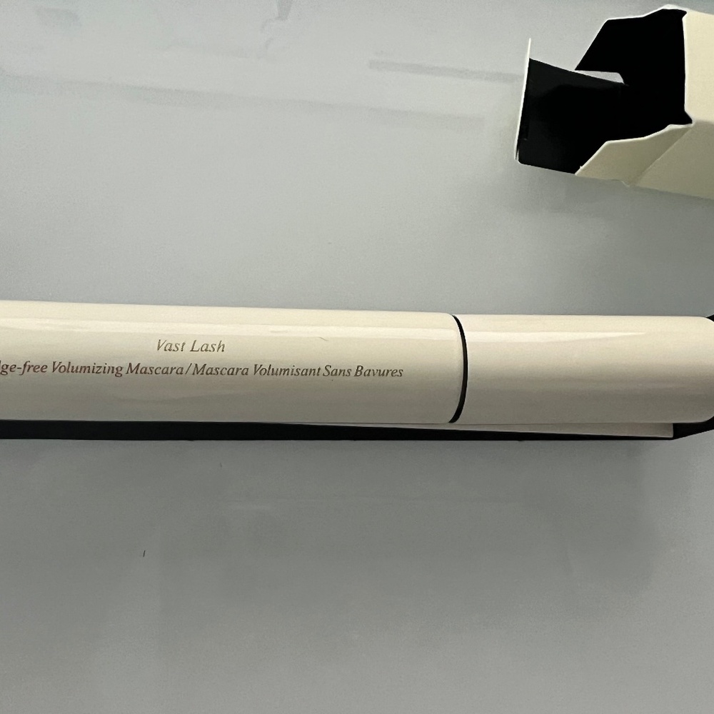 Victoria Beckham Vast Lash Mascara (NIB)